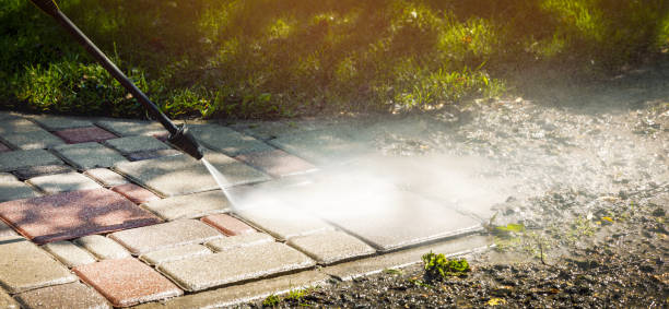 Best Solar Panel Cleaning  in Englewood, OH